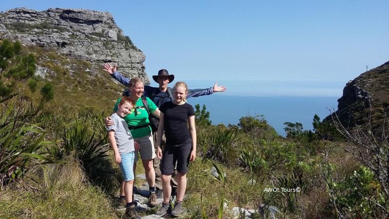 kids-hiking-india-venster